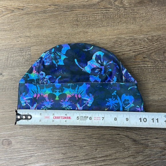 Blackstrap Women’s Range Cap, Ski Snowboard Beanie and Helmet Liner - Picture 7 of 7